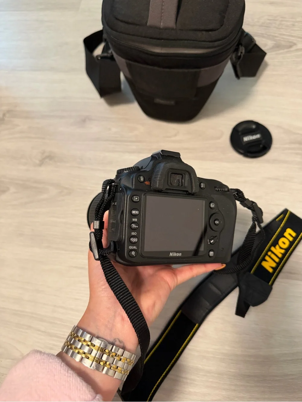 Nikon D90 Camera